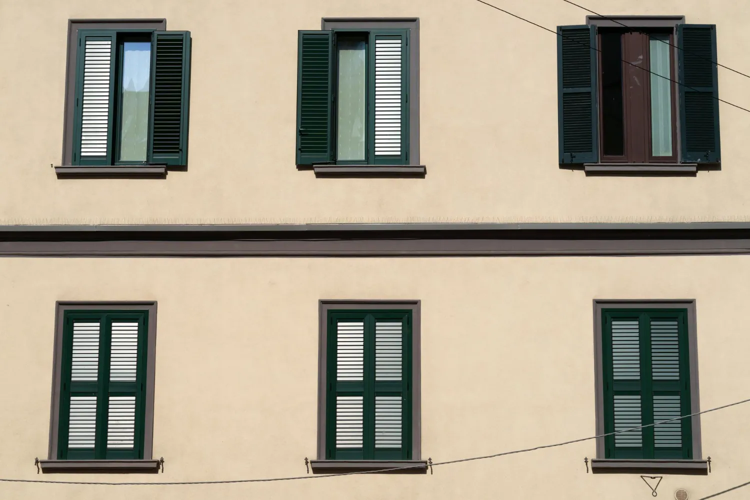 Scuri in legno e alluminio a Verona