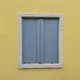 Installazione scuri e finestre
